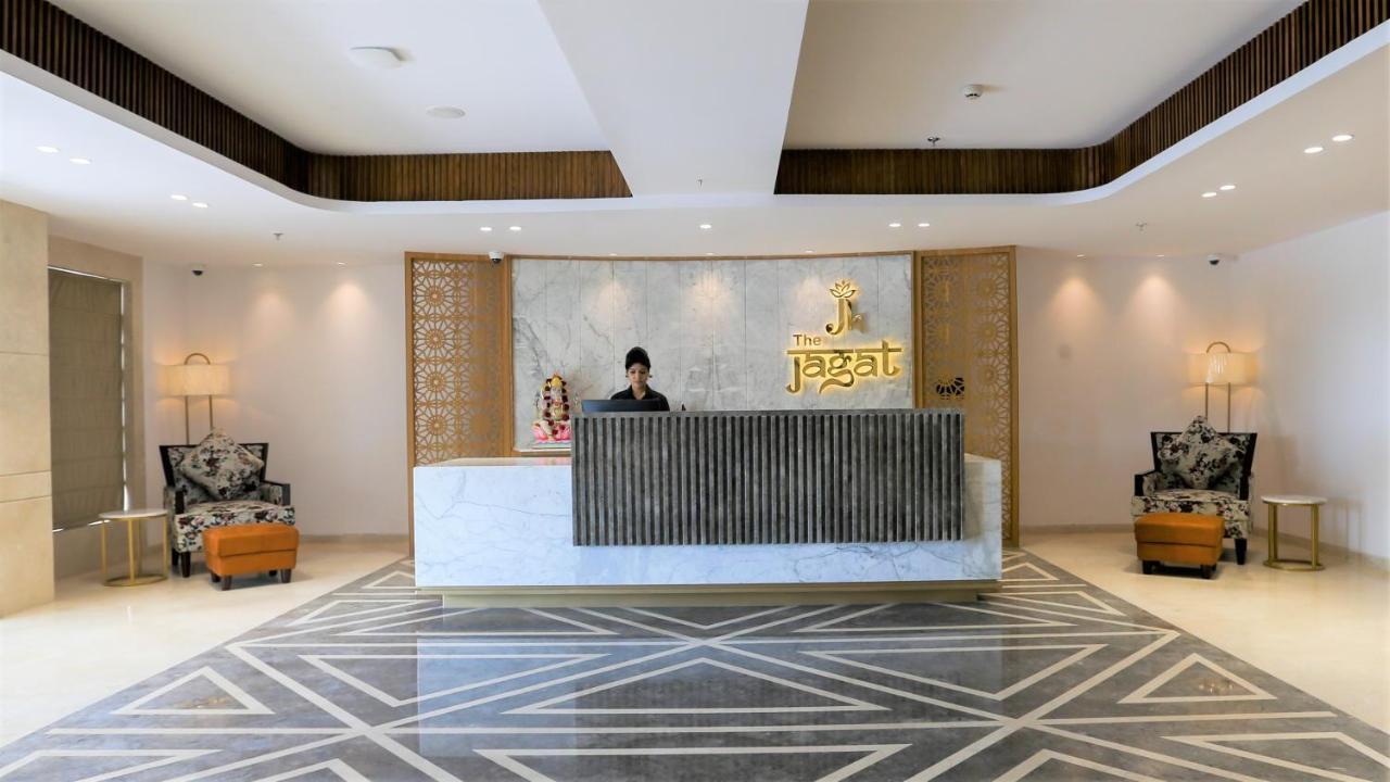 The Jagat Hotel And Spa Udaipur Exterior photo